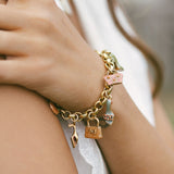 THE VINTAGE, SO ADORABLE (BRACELET)