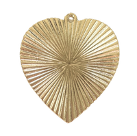 Oversized Ribbed Heart Pendant P023