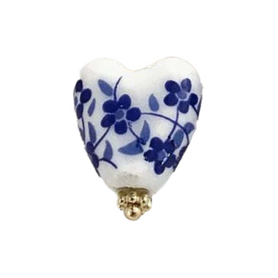 Porcelain Blue & White Heart HF032